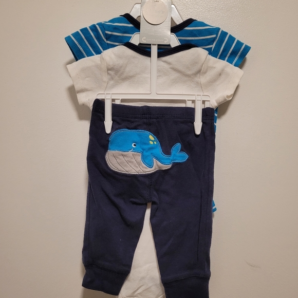 NWT Carter's Onesie Set with Pants - Picture 3 of 3